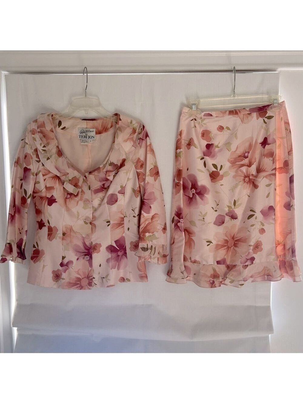Rickie Freeman for Teri Jon Skirt Suit Set/ Skirt and Top Blazer Silk Size 4